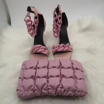 2022New Designer de Lux Femei Pompe Mare Lanț de Tocuri Înalte Și Cutat Set de Sac de 10 cm Tocuri Roz Papuci Pantofi de Potrivire Shoulderbag